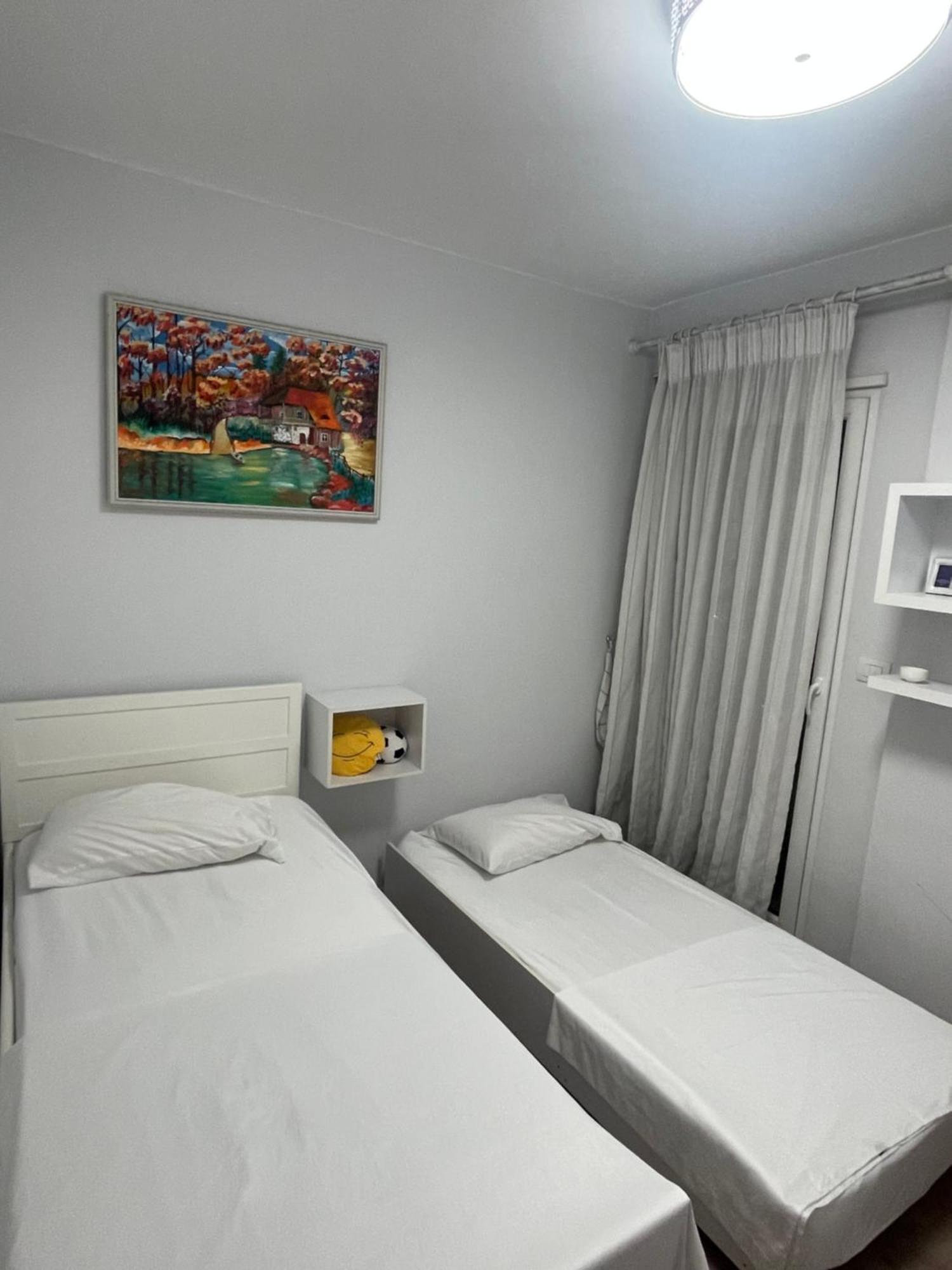 Anna'S Apartment 2 Тирана Экстерьер фото